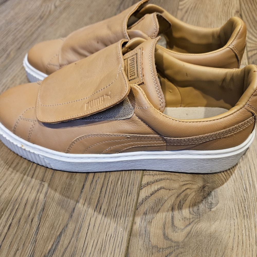 PUMA Womens Tan Leather Shoes - Size 11
